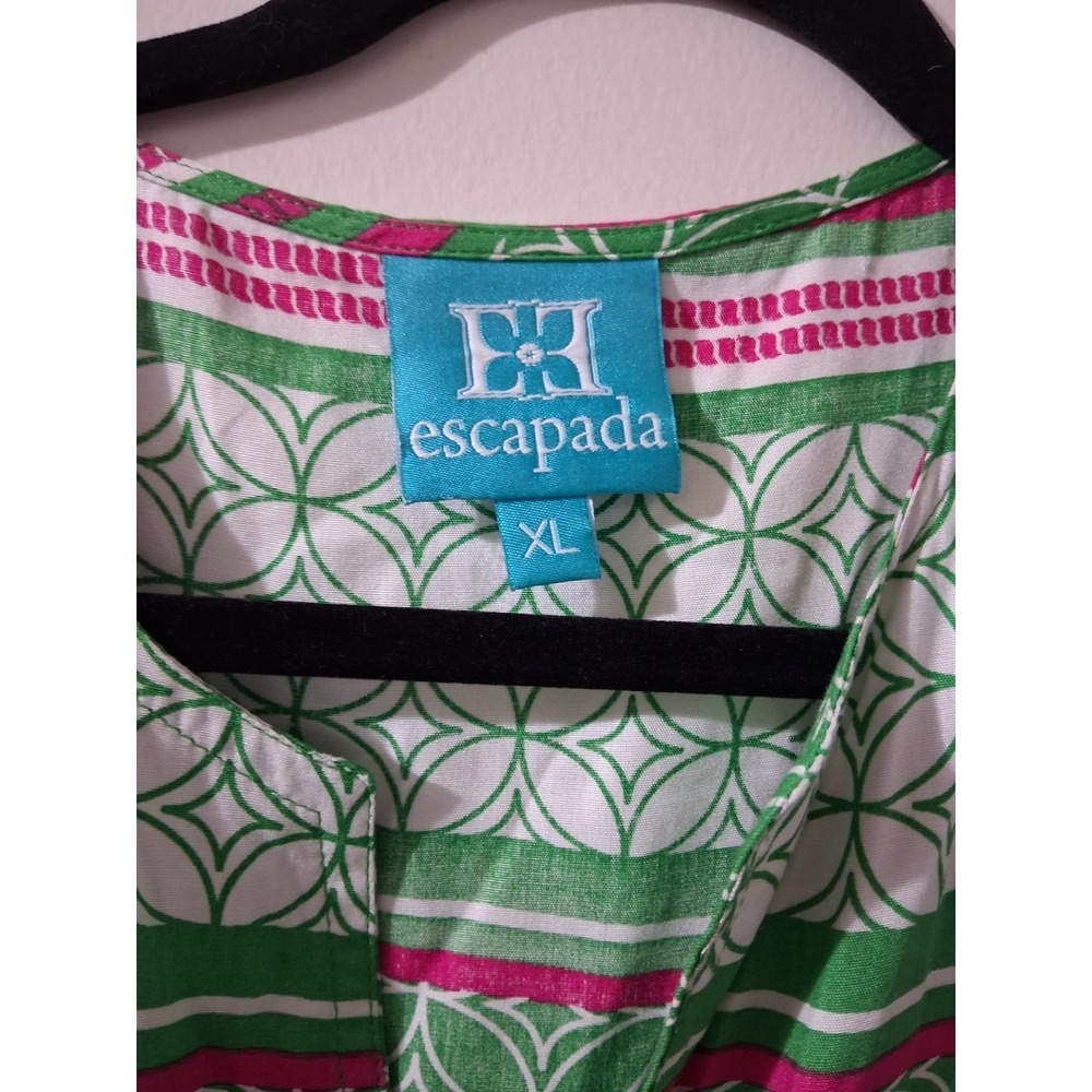 Escapada Womens XL Green Pink Geometric Stripe Sleeveless Split Neck Rayon Top - Picture 2 of 6